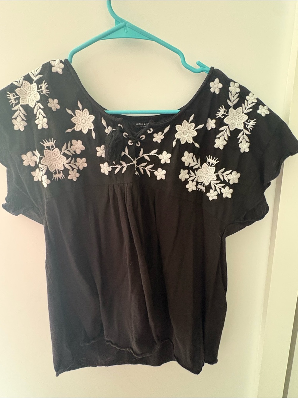 Lucky Brand Black Short Sleeve Blouse with White Floral Embroidery
